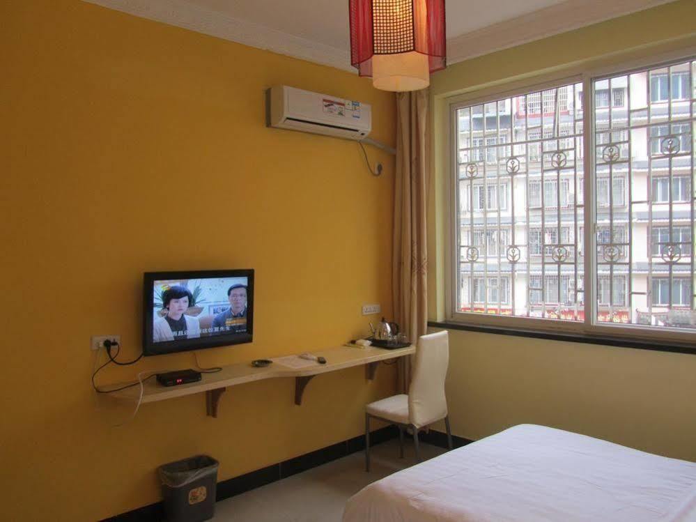 Yangshuo Romantic Inn Exterior foto